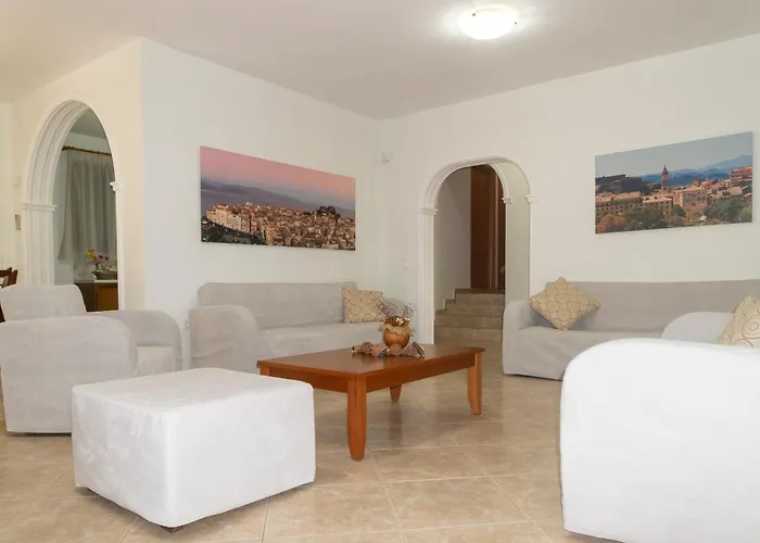 Doukas * Dassia (Corfu)