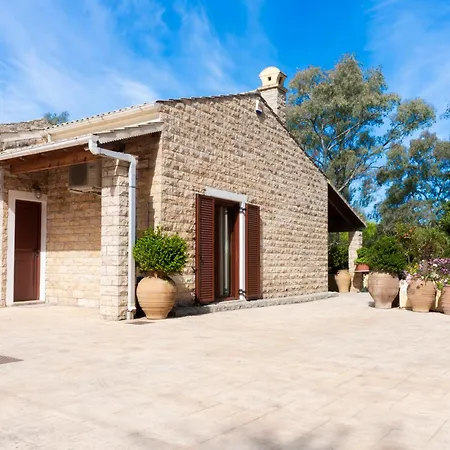 Villa Doukas *